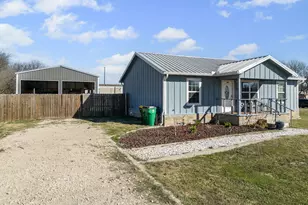 119 S Falls St, Mart, TX 76664 - Photo 35