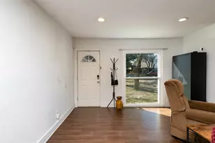 505 Bellevue Dr, Cleburne, TX 76033 - Photo 7