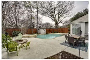 501 Coventry Dr, Grapevine, TX 76051 - Photo 3