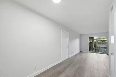 4859 Cedar Springs Road #136, Dallas, TX 75219 - Photo 17
