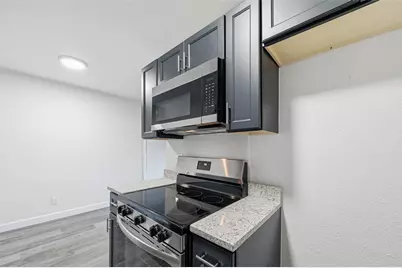 4859 Cedar Springs Road #136, Dallas, TX 75219 - Photo 9