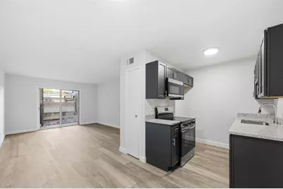 4859 Cedar Springs Road #136, Dallas, TX 75219 - Photo 7