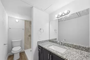 4859 Cedar Springs Rd, Dallas, TX 75219 - Photo 19