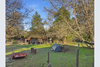 266 Bennett Road, Ennis, TX 75119 - Photo 5