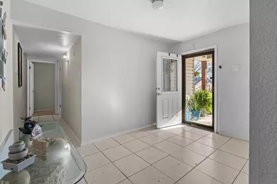 7109 Nutmeg Lane, Dallas, TX 75249 - Photo 9