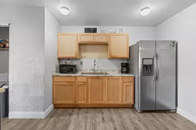 7109 Nutmeg Lane, Dallas, TX 75249 - Photo 3