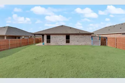 1202 Holly Street, Cleburne, TX 76033 - Photo 33