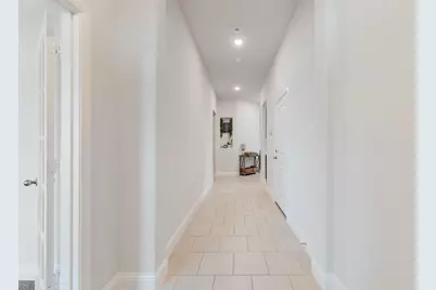 1202 Holly Street, Cleburne, TX 76033 - Photo 5