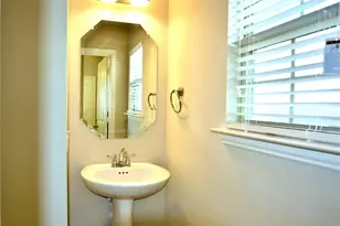 2535 Adam Ln, Lewisville, TX 75056 - Photo 9