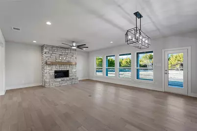 735 Evergreen, Nevada, TX 75173 - Photo 7