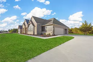 735 Evergreen, Nevada, TX 75173 - Photo 3