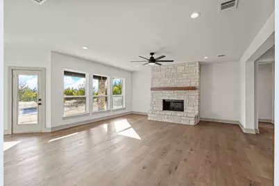 730 Evergreen, Nevada, TX 75173 - Photo 7