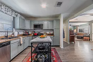 321 School House Rd, Paradise, TX 76073 - Photo 15