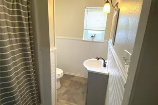 321 School House Rd, Paradise, TX 76073 - Photo 9