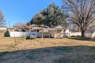 8161 Deer View Cir, Granbury, TX 76049 - Photo 37