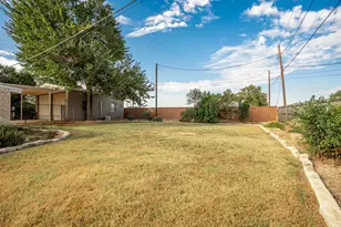 1500 W 10th St, McGregor, TX 76657 - Photo 27