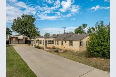 1500 W 10th Street, McGregor, TX 76657 - Photo 1