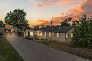 1500 W 10th St, McGregor, TX 76657 - Photo 33