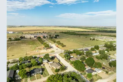 1500 W 10th Street, McGregor, TX 76657 - Photo 33