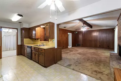 814 Madrid Drive, Duncanville, TX 75116 - Photo 9