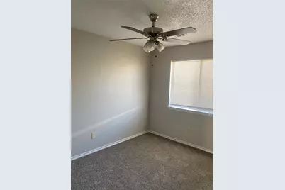 6737 Mattney Circle, Dallas, TX 75237 - Photo 13