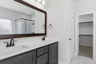 624 Pawprint Holw, Godley, TX 76044 - Photo 23