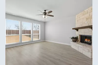 624 Pawprint Hollow, Godley, TX 76044 - Photo 15