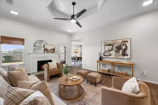 10037 Stoneleigh Dr, Benbrook, TX 76126 - Photo 5