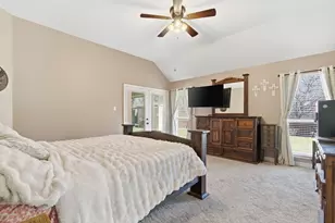 223 Golfers Way, Azle, TX 76020 - Photo 19