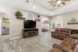 223 Golfers Way, Azle, TX 76020 - Photo 5