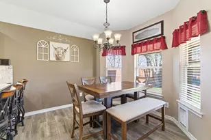 223 Golfers Way, Azle, TX 76020 - Photo 11