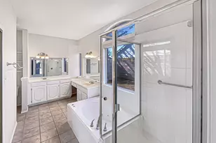 8402 Trail Lake Dr, Rowlett, TX 75088 - Photo 9