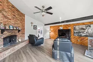 3415 Killala Ct, Arlington, TX 76014 - Photo 3