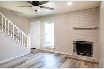 5833 Shadydell Drive, Fort Worth, TX 76135 - Photo 5