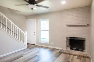 5833 Shadydell Dr, Fort Worth, TX 76135 - Photo 5