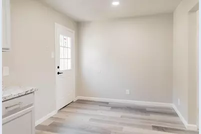 5833 Shadydell Drive, Fort Worth, TX 76135 - Photo 19