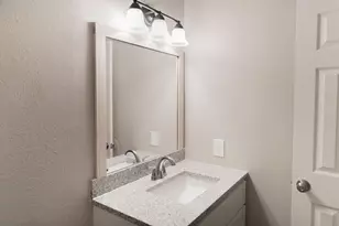 5833 Shadydell Dr, Fort Worth, TX 76135 - Photo 27