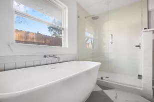 7850 La Sobrina Dr, Dallas, TX 75248 - Photo 21