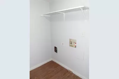 6933 Sunflower Circle N, Fort Worth, TX 76120 - Photo 11