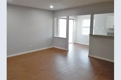 6933 Sunflower Circle N, Fort Worth, TX 76120 - Photo 5