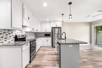 1606 Johnson Street W, Denison, TX 75020 - Photo 3