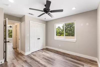 1606 Johnson Street W, Denison, TX 75020 - Photo 11