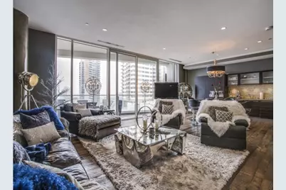 2408 Victory Park Lane #1034, Dallas, TX 75219 - Photo 3