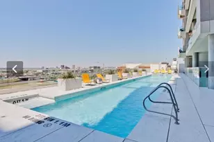 2408 Victory Park Ln, Dallas, TX 75219 - Photo 9