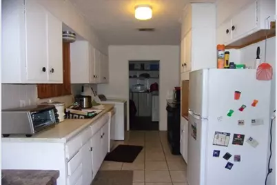 2620 Crescent Drive, Vernon, TX 76384 - Photo 3