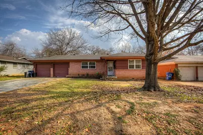 405 Vine Street, Euless, TX 76040 - Photo 5