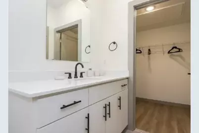 4001 Roseland Avenue, Dallas, TX 75204 - Photo 11