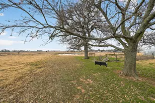 1050 Stadium Dr, Joshua, TX 76058 - Photo 31