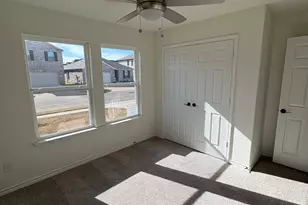 1833 Aslynn Cir, Aubrey, TX 76227 - Photo 11