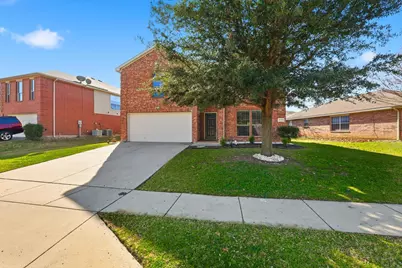 10733 Kittering Trail, Fort Worth, TX 76052 - Photo 3